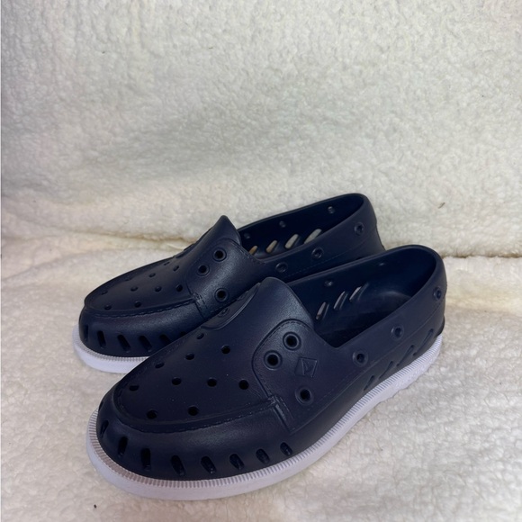 Sperry Shoes - Sperry Navy Float Boat Shoes Women’s 7